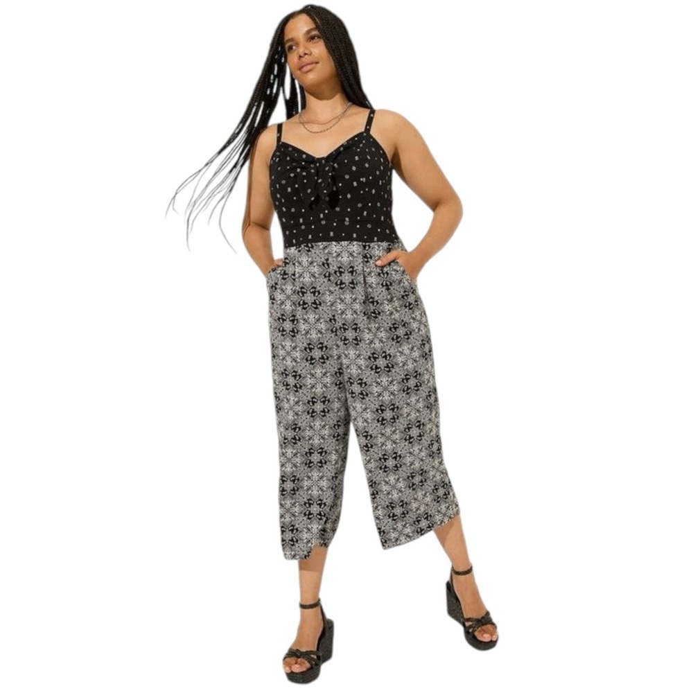 Torrid Tie Front Culotte Jumpsuit Black White Boho Bohemian Hippie Pattern 2X